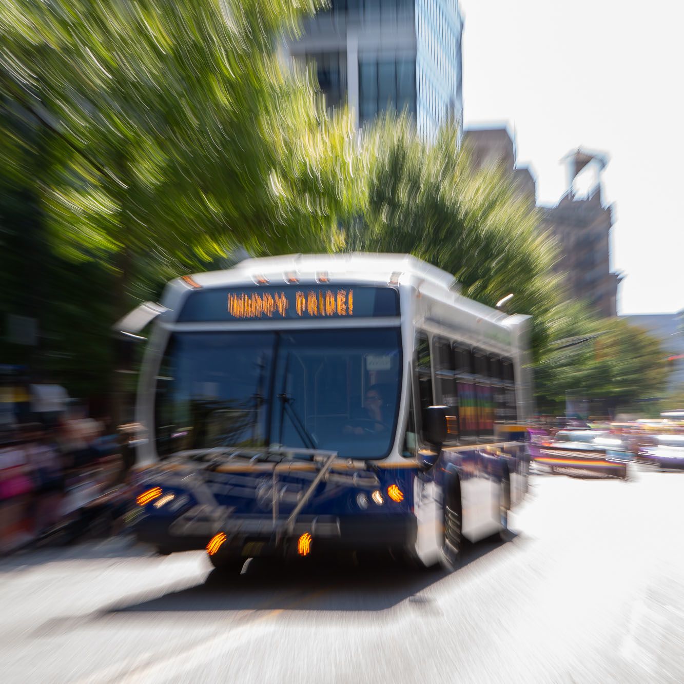 the emory bus in motion